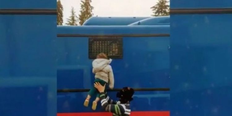 Eşi hapiste olan bir annenin anlattıkları yaşanan zulmü gün yüzüne çıkardı