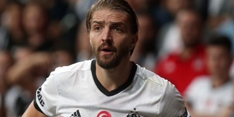Caner Erkin’e Monaco maçı öncesi büyük şok…