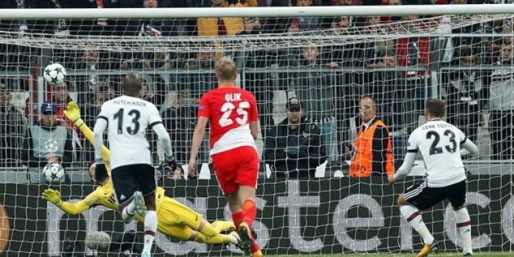 Kartal Avrupa’da zirvede