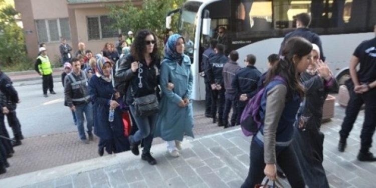 Kitlesel Kırım kesintisiz sürüyor: 60 gözaltı