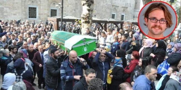 Korkmaz’a iki komedyenden büyük vefasızlık!