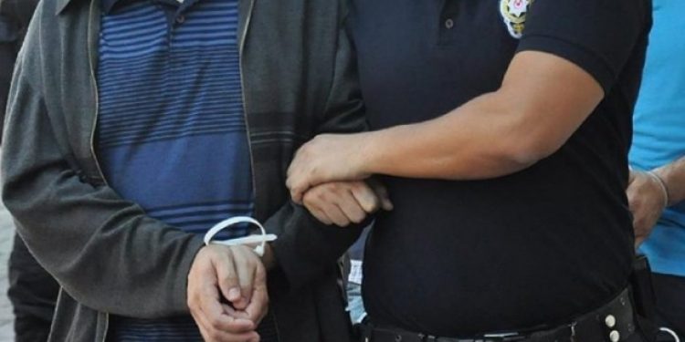 Bir haftada 974 kişiye terör gözaltısı!