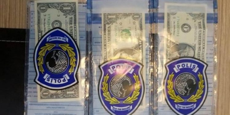 1 dolarla ilgili delil bulamayan savcı ‘havuz’a başvurmuş!