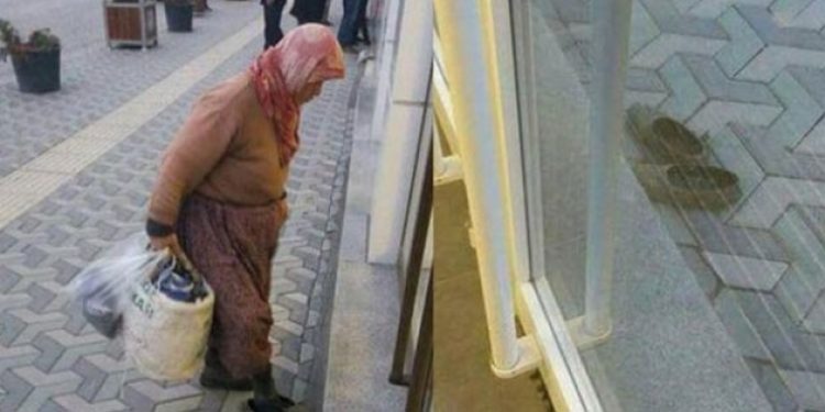 Çamurlu ayakkabılarını dışarıda bırakıp bankaya öyle girdi