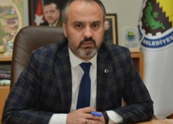 Alinur Aktaş, müdürlerin istifalarını istedi