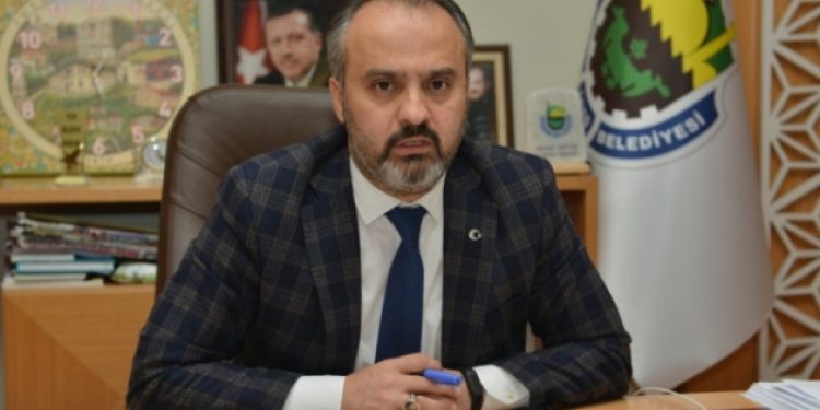 Alinur Aktaş, müdürlerin istifalarını istedi