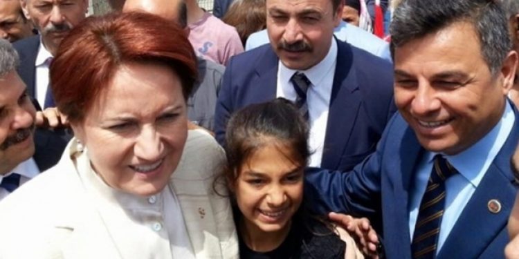 Anamur belediye başkanı MHP’den ayrılıp İYİ Parti’ye katıldı