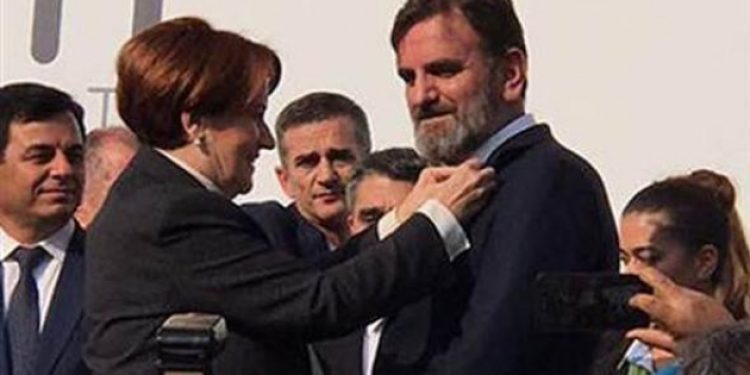 MHP’den ihraç edilen başkan İyi Parti’ye katıldı