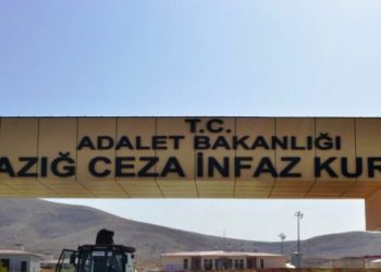 Elazığ’da kadın koğuşuna tazyikli suyla baskın!