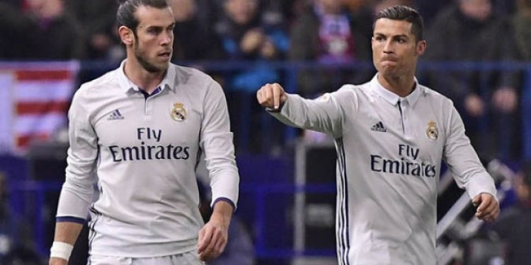 Real Madrid, Ronaldo ve Bale ile yolları ayırıyor mu?