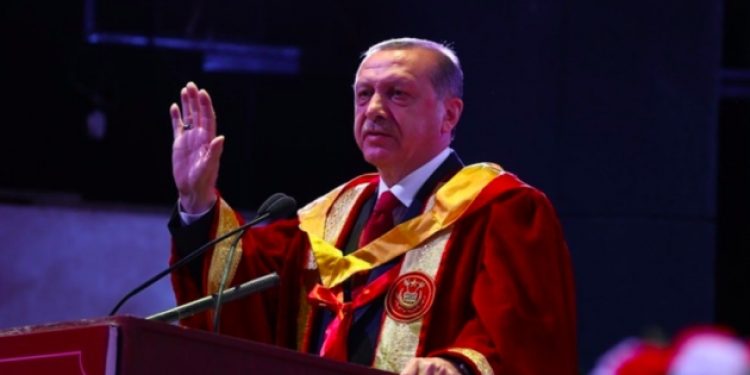 AKP/Erdoğan Rejiminden OHAL’de büyük akademik kıyım!