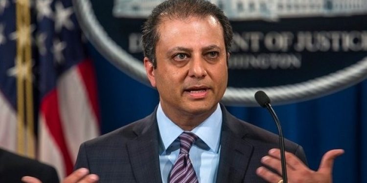 Bharara gözaltına alınan polis eşleri için tweet attı