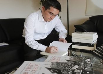 Darbeler tarihini en iyi araştıran gazeteciye darbecilikten hüküm cezası!