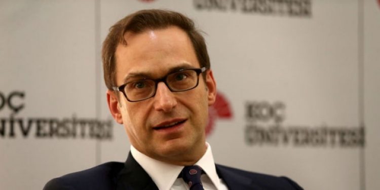 Koç grubundan Yunanistan’da büyük satın alma