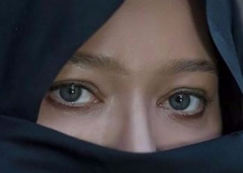 İran’da Nurgül Yeşilçay tartışması