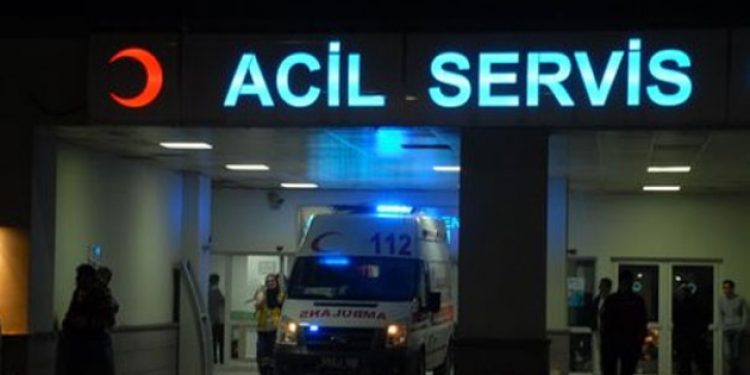 3 yaşındaki bebek annesinin sırtında Karasu nehrini geçerken donarak öldü