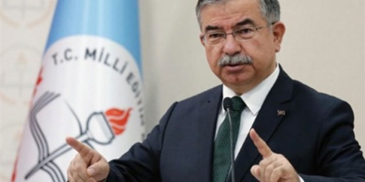 Çorbaya dönen eğitimde liseye geçiş için yeni sınav sistemi..