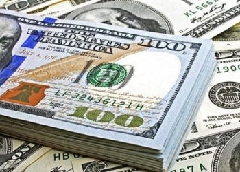 Dolar ne kadar oldu? Ateşi düşmüyor!