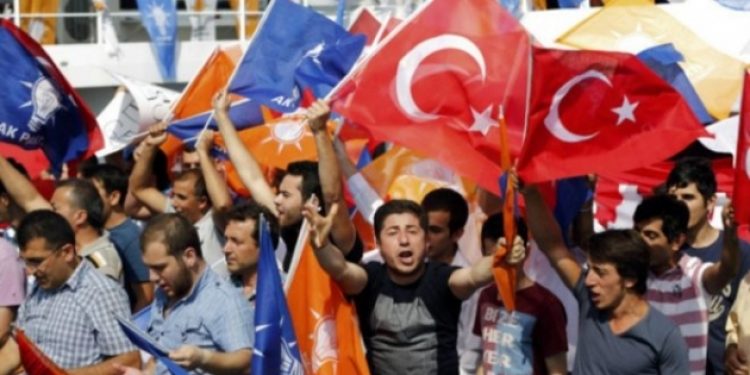 AKP seçmeni bu kokuşmayı nasıl ne zaman görecek?