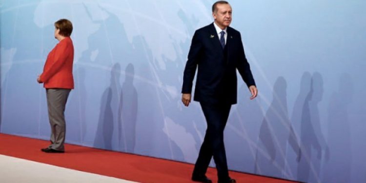 Erdoğan’ın Rehine Takası’na Merkel’den red cevabı!