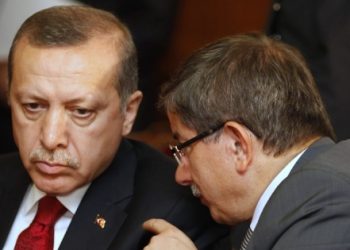 Davutoğlu: Rüşvet alanlar yargılansın
