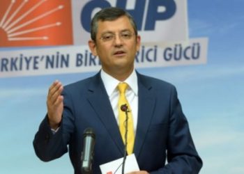 CHP’li Özgür Özel: Zarrab belgeleri açıklanmazsa salı günü büyük bomba patlayacak