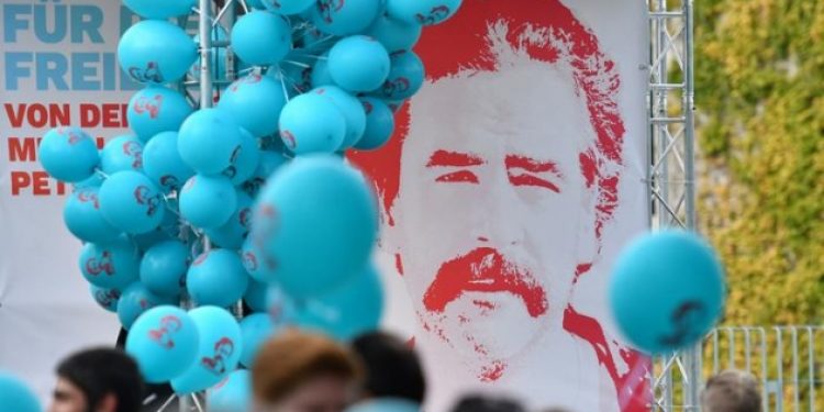 Deniz Yücel’e uygulanan tecrit sona erdi