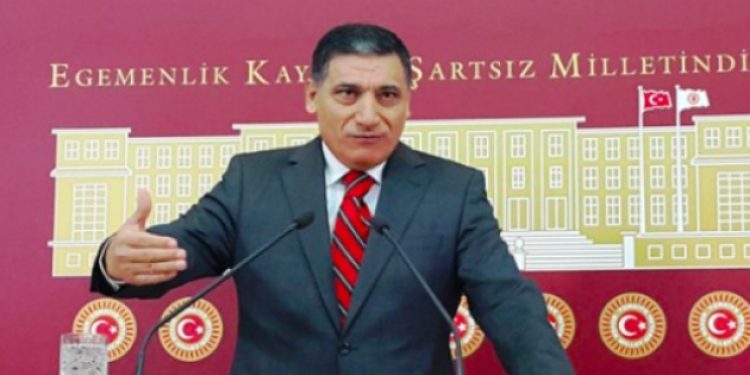 “Reza Zarrab İran ajanı, kayıtları MİT’te”