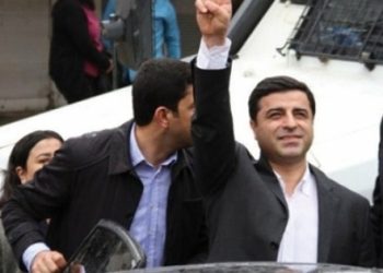 Demirtaş’ın mahkemesi 400 gündür güvenlik gerekçeleriyle değiştiriliyor