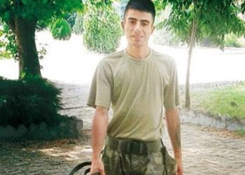 Başçavuşun miğferle dövdüğü asker son anlarında eşini anmış