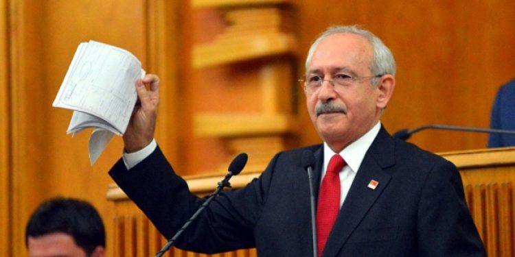 Kılıçdaroğlu, eşi ve yakınlarının mal varlığı ile ilgili önerge verdi