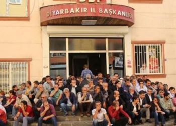 Oturma eyleminden HDP’li Pire fezleke..