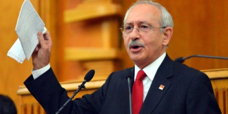 Kılıçdaroğlu’yla röportajın olduğu kitabın basımı engellendi