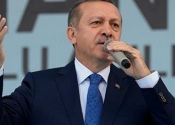 Çocukları ders yerine Erdoğan’ın konuşmasına götürdüler