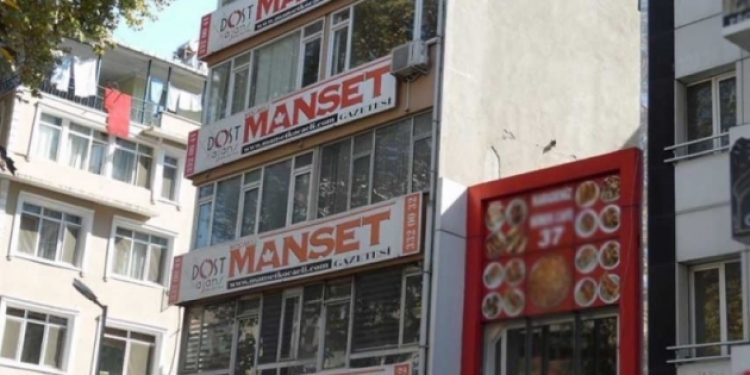 TMSF, gazetecilerin kişisel eşyalarını da satılığa çıkardı..