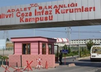 Cezaevindeki tutuklu sanığa: Sohbet hakkın var ama yalnız kullanabilirsin