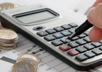Bürokrasinin telefon faturalarında istikrarlı harcama büyümesi..