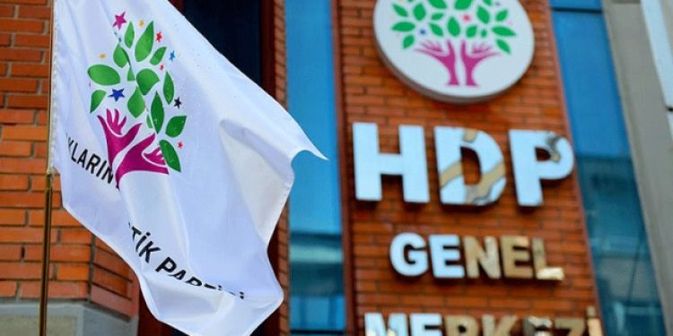 HDP’den yeni KHK’lar nedeniyle Meclis’e acil toplanma çağrısı..