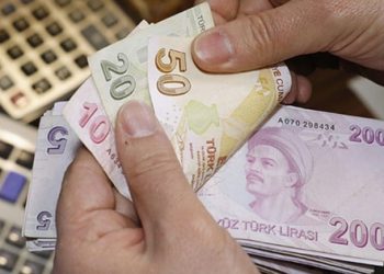 Milyonlarca çalışanın beklediği asgari ücret belli oldu!