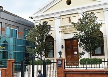 150 yıllık havra, semt konağına çevrildi, üst katı düğün salonu yapıldı!