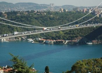 Yeni yılda Boğaz köprüleri ve otoyol geçiş ücretlerine de zam