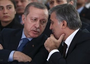 AKP medyasının manşetlerinde GÜL var