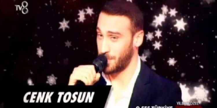 Cenk Tosun’un sahne performansı sosyal medyayı salladı