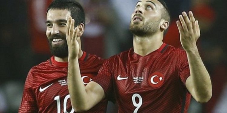 Cenk Tosun’un sonra Everton’dan Arda Turan bombası
