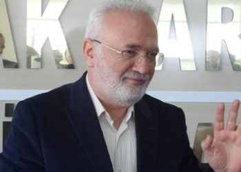 AKP’li Elitaş’tan Abdullah Gül’e: Konuşmayacaksın