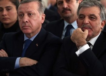 Eski AKP’li vekilden “Gül yakında konuşacak” iddiası