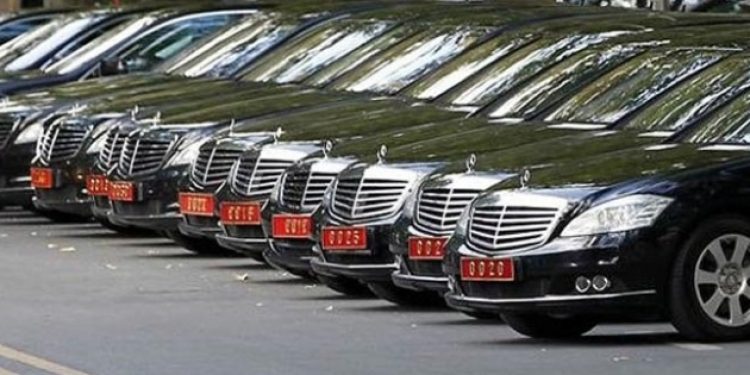 AKP hükümeti 4 bin 700 yeni araç için izin verdi.. Tassaruf bir tek millete!