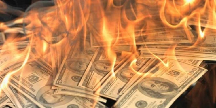 Merkez bankasının rezervleri buz gibi eriyor..