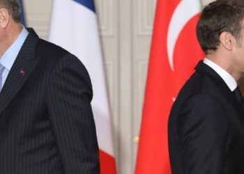 “Paris’te siyasi, diplomatik ve medyatik hezimet”