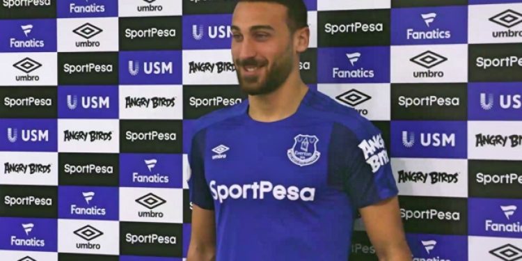 Everton ‘Hoşgeldin’ diyerek Cenk Tosun transferini duyurdu!